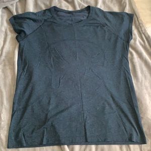 Lululemon Swiftly Tech short sleeve size 20